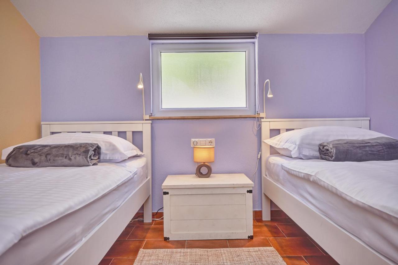 Anovi Holiday Homes By Litto Trogir Exteriör bild