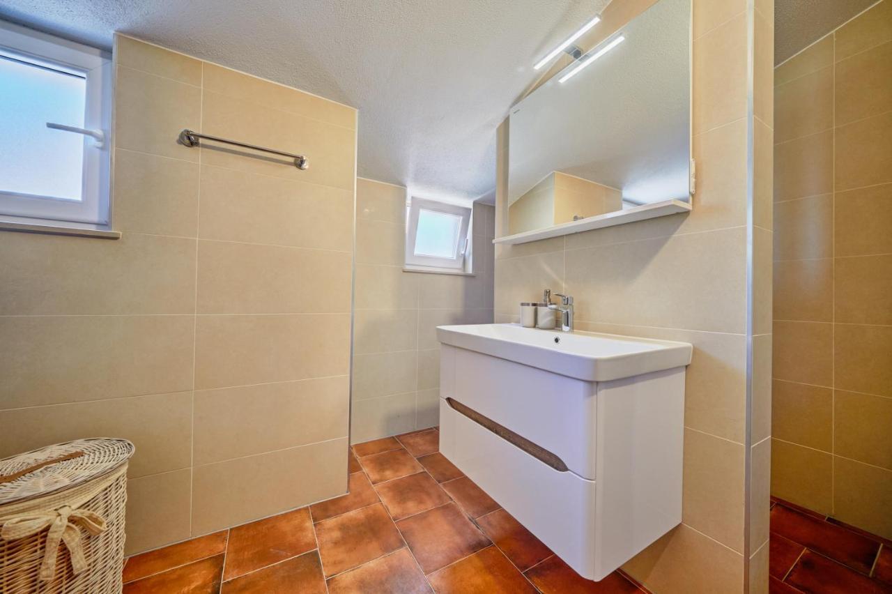 Anovi Holiday Homes By Litto Trogir Exteriör bild