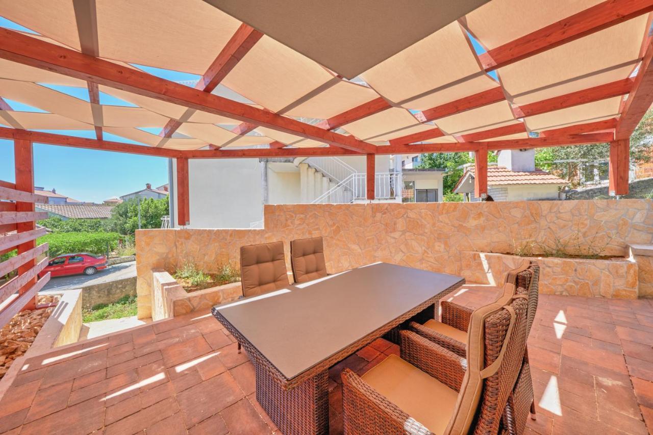 Anovi Holiday Homes By Litto Trogir Exteriör bild